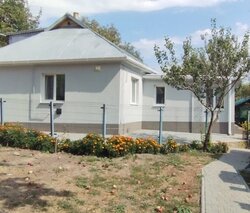 Продаж 1 поверхового будинку бесідка і ділянкою на 30 соток, 700 кв. м. фото 1 Продаж 1 поверхового будинку бесідка і ділянкою на 30 соток, 700 кв. м. фото 1