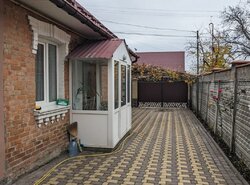 Продаж 1 поверхового будинку з верандою і ділянкою на 2.4 сотки, 67.4 кв. м, пров. Василя Кричевського фото 1 Продаж 1 поверхового будинку з верандою і ділянкою на 2.4 сотки, 67.4 кв. м, пров. Василя Кричевського фото 1