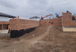 Продаю 1 поверховий дім з каміном і ділянкою на 12.5 сотки, 215 кв. м, 4 кімнати, Виноградна вулиця, село Шкуринці, Вінницька обл. фото 3 Продаю 1 поверховий дім з каміном і ділянкою на 12.5 сотки, 215 кв. м, 4 кімнати, Виноградна вулиця, село Шкуринці, Вінницька обл. фото 3