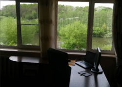 ������ 2 ����������� ������� ������� � ������� �� 25 �����, 170 ��. �, 3 ������, �� ���. �������� ���� 9