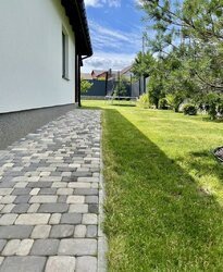  1        8 , 100 .   6