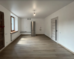 Продаж 3 поверхового будинку з гаражем і ділянкою на 13.5 сотки, 279 кв. м, 4 кімнати фото 6 Продаж 3 поверхового будинку з гаражем і ділянкою на 13.5 сотки, 279 кв. м, 4 кімнати фото 6