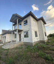 ������ 2 ����������� ������� � �������� � ������� �� 15 �����, 280 ��. �, 6 ����� ���� 2