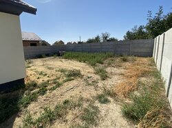 Продаж 1 поверхового будинку з опаленням і ділянкою на 5 соток, 95 кв. м, 3 кімнати, на вул. Незалежності фото 3 Продаж 1 поверхового будинку з опаленням і ділянкою на 5 соток, 95 кв. м, 3 кімнати, на вул. Незалежності фото 3