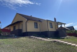 Продаж 1 поверхового будинку з ділянкою на 10 соток, 110 кв. м., пров. Лесі Українки фото 2 Продаж 1 поверхового будинку з ділянкою на 10 соток, 110 кв. м., пров. Лесі Українки фото 2