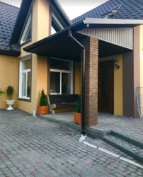 ������ 2 ����������� ������� � ������� �� 4 �����, 170 ��. �, 6 ����� ���� 1