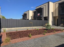 Продаж 2 поверхового таунхауса з ділянкою на 4 сотки, 115 кв. м. фото 4 Продаж 2 поверхового таунхауса з ділянкою на 4 сотки, 115 кв. м. фото 4