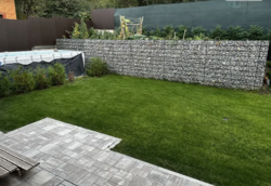  3        7.16 , 370 . , 7   6