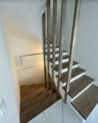 ������ 2 ����������� ������� � ������� �� 5 �����, 228 ��. �, 4 ������ (3 �������+ ����) ���� 3