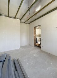 Продаж 1 поверхового будинку з опаленням і ділянкою на 5 соток, 95 кв. м, 3 кімнати, на вул. Незалежності фото 11 Продаж 1 поверхового будинку з опаленням і ділянкою на 5 соток, 95 кв. м, 3 кімнати, на вул. Незалежності фото 11