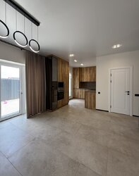 Продаж таунхауса з ділянкою на 1.5 сотки, 90 кв. м, пров. Весняний фото 1 Продаж таунхауса з ділянкою на 1.5 сотки, 90 кв. м, пров. Весняний фото 1
