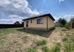 Продаж 1 поверхового будинку з ділянкою на 6 соток, вул. Л. Козицького фото 6 Продаж 1 поверхового будинку з ділянкою на 6 соток, вул. Л. Козицького фото 6