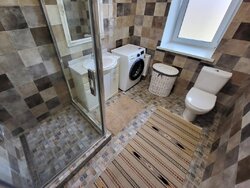 Продаж будинку з гаражем і ділянкою на 13.5 сотки, вул. Незалежна фото 7 Продаж будинку з гаражем і ділянкою на 13.5 сотки, вул. Незалежна фото 7