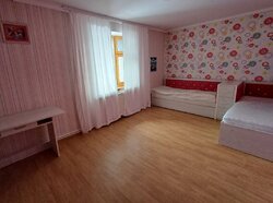 Продаж 2 поверхового будинку з ділянкою на 8 соток, 120 кв. м, 4 кімнати, на вул. Праведників світу фото 9 Продаж 2 поверхового будинку з ділянкою на 8 соток, 120 кв. м, 4 кімнати, на вул. Праведників світу фото 9