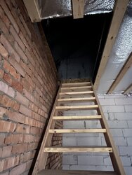 Продаж 2 поверхового будинку з гаражем і ділянкою на 5 соток, 250 кв. м, 5 кімнат, на вул. Синьоводська фото 14 Продаж 2 поверхового будинку з гаражем і ділянкою на 5 соток, 250 кв. м, 5 кімнат, на вул. Синьоводська фото 14