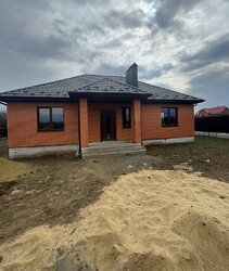 Продаж 1 поверхового будинку з ділянкою на 6 соток, вул. Польова фото 1 Продаж 1 поверхового будинку з ділянкою на 6 соток, вул. Польова фото 1