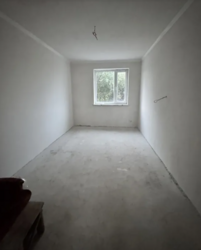 ������ 2 ����������� ������� � ������� �� 25 �����, 180 ��. �. ���� 12