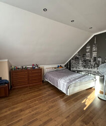  2       2.5 , 196 . .  8