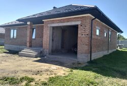 Продаж 1 поверхового будинку з гаражем і ділянкою на 7.5 сотки, 164.5 кв. м фото 1 Продаж 1 поверхового будинку з гаражем і ділянкою на 7.5 сотки, 164.5 кв. м фото 1