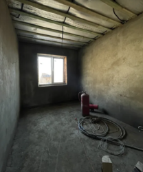 ������ 1 ����������� ������� � ��������� � ������� �� 4 �����, 100 ��. �, 3 ������, �� ���. ����������� ����� ���� 4