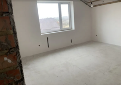 ������ 2 ����������� ������� � ������� �� 13 �����, 200 ��. �, 5 ����� ���� 10