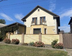 Продаж 2 поверхового будинку з ділянкою на 5 соток, 211.2 кв. м фото 1 Продаж 2 поверхового будинку з ділянкою на 5 соток, 211.2 кв. м фото 1