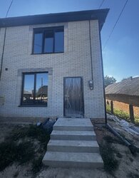 Продаж 2 поверхового таунхауса з ділянкою на 40 кв. м. фото 2 Продаж 2 поверхового таунхауса з ділянкою на 40 кв. м. фото 2