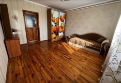 ������ 1 ����������� ������� � ��������� � ������� �� 9 �����, 125 ��. �, 4 ������ ���� 4