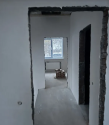 ������ 2 ����������� ��������� � ������� �� 2 �����, 85 ��. �, 3 ������, �� ���. ������� ���� 4