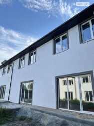 Продаж 2 поверхового таунхауса з ділянкою на 2.8 сотки, 105 кв. м, вул. Центральна фото 5 Продаж 2 поверхового таунхауса з ділянкою на 2.8 сотки, 105 кв. м, вул. Центральна фото 5