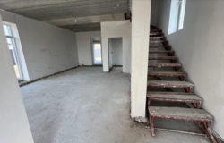 Продаж 2 поверхового будинку з ділянкою на 5 соток, 130 кв. м, вул. Головна фото 15 Продаж 2 поверхового будинку з ділянкою на 5 соток, 130 кв. м, вул. Головна фото 15