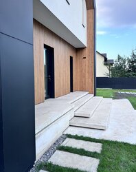 Продаж 2 поверхового будинку з мансардою і ділянкою на 12 соток, 140 кв. м, 4 кімнати, на вул. Квітнева фото 4 Продаж 2 поверхового будинку з мансардою і ділянкою на 12 соток, 140 кв. м, 4 кімнати, на вул. Квітнева фото 4