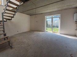 Продаж частини будинку на вул. Мирна, Зарванці фото 5 Продаж частини будинку на вул. Мирна, Зарванці фото 5