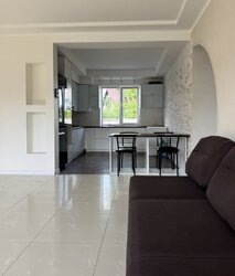 Продаж 2 поверхового будинку з ділянкою на 6.3 сотки фото 11 Продаж 2 поверхового будинку з ділянкою на 6.3 сотки фото 11