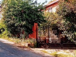 Продаж 2 поверхового будинку з гаражем і ділянкою на 6 соток, 106 кв. м. фото 2 Продаж 2 поверхового будинку з гаражем і ділянкою на 6 соток, 106 кв. м. фото 2