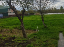 ������ 3 ����������� ������� � ������� � ������� �� 35 �����, 210 ��. �, 4 ������, �� ����. ��������� ���� 2