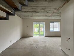 Продаж 2 поверхового будинку з ділянкою на 5 соток, 120 кв. м, 4 кімнати, на 1-й пров. Корольова фото 8 Продаж 2 поверхового будинку з ділянкою на 5 соток, 120 кв. м, 4 кімнати, на 1-й пров. Корольова фото 8