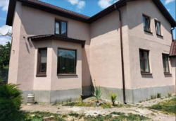 ������ 2 ����������� ������� � ������� � ������� �� 4 �����, 123 ��. �, 3 ������, �� ������ ������������ ���� 1