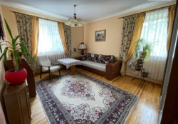 ������ 2 ����������� ������� ������� � ������� �� 25 �����, 170 ��. �, 3 ������, �� ���. �������� ���� 6