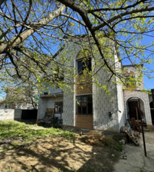 ������ 2 ����������� ������� � ������� �� 7 �����, 210 ��. �, 5 �����, �� ���. ����� ��������� ���� 2