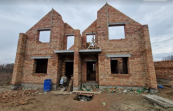 ������ 2 ����������� ������� � ��������� � ������� �� 2.5 �����, 110 ��. �, 3 ������, �� ���. ����� ���� 3