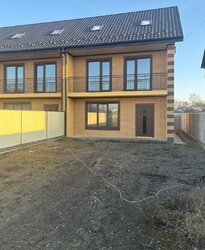 ������ 3 ����������� ��������� � ������� �� 2 �����, 148 ��.�., �������� ���� 1