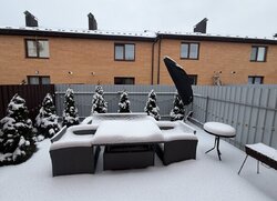 ������ 2 ����������� ��������� � ������� �� 1.5 �����, 90 ��. �., ����. �������� ���� 2