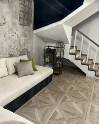 ������ 2 ����������� ������� ������� � ������� �� 43 �����, 150 ��. �, 4 ������, �� ���. ���������� ������ ���� 5