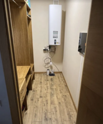 ������ 2 ����������� ������� � ������� �� 6 �����, 120 ��. �, 4 ������, �� ���. ��������� ���� 5