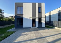 Продаж 2 поверхового будинку з ділянкою на 5 соток, 121 кв. м, 4 кімнати, на пров. Яна Засідателя фото 1 Продаж 2 поверхового будинку з ділянкою на 5 соток, 121 кв. м, 4 кімнати, на пров. Яна Засідателя фото 1