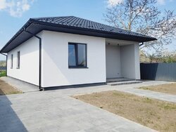 ������ 1 ����������� ������� � ������� �� 9 �����, 100 ��. �, 3 ������ ���� 1