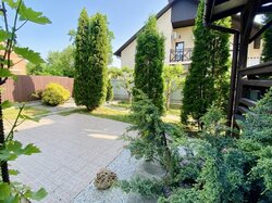 Продаж 2 поверхового будинку з верандою і ділянкою на 5.12 сотки, 225 кв. м, вул. Євгена Патона фото 4 Продаж 2 поверхового будинку з верандою і ділянкою на 5.12 сотки, 225 кв. м, вул. Євгена Патона фото 4