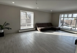  3        7.16 , 370 . , 7   4