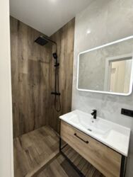 Продаж кутового таунхауса, пров. Весняний фото 3 Продаж кутового таунхауса, пров. Весняний фото 3